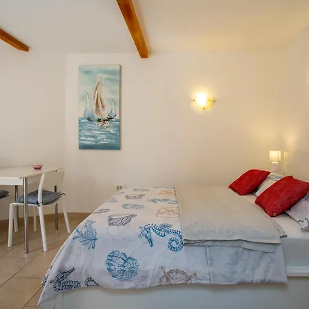 Apartment Hidden Gem In Old Town Split